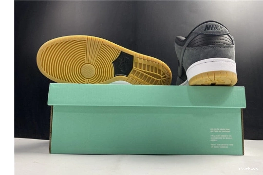 Gum Black AR0778-001 SB Low Nike Dark Dunk Grey 0904